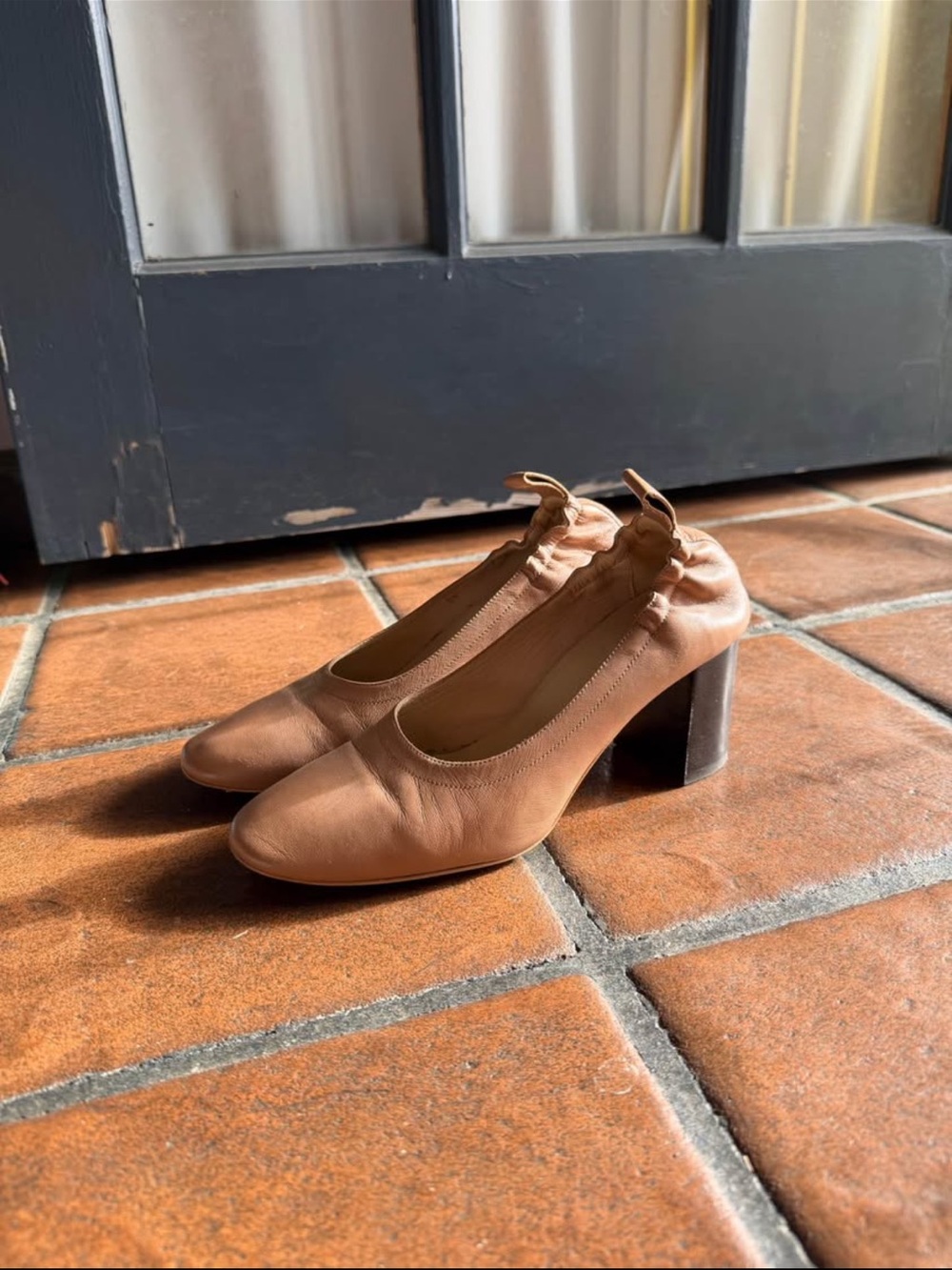 Everlane Women's Tan Leather Block Heel Pump size 5.5